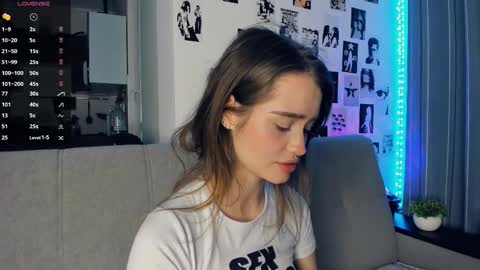 Alivia online show from 11/15/25, 10:01