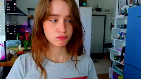Alivia    online show from 07/06/26, 10:01