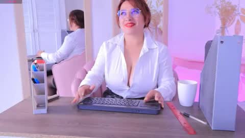 Alix online show from 09/15/25, 08:31