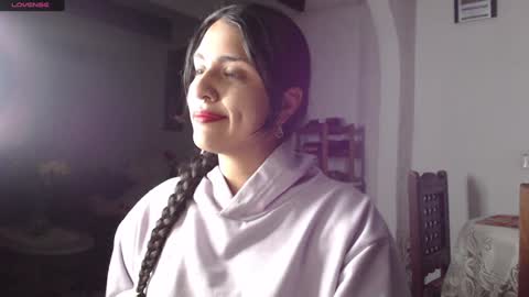 Snapshot of alix_beltran chatting on 01/13/25, 12:51 Alix online show from 01/13/25, 12:51