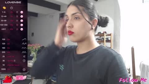 Snapshot of alix_beltran chatting on 02/03/25, 01:52 Alix online show from 02/03/25, 01:52