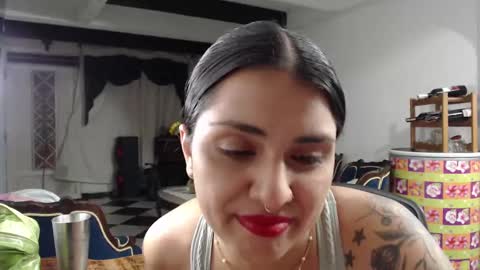 Snapshot of alix_beltran chatting on 02/15/25, 12:37 Alix online show from 02/15/25, 12:37