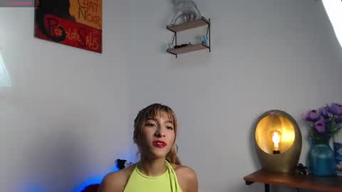 alix_kitty_ online show from 07/04/26, 12:06