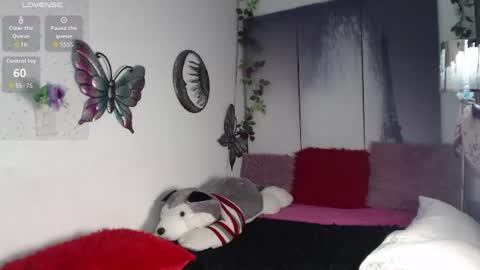 alix_kitty_ online show from 07/09/26, 11:31