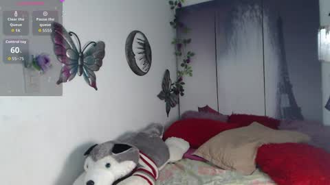 alix_kitty_ online show from 07/24/26, 10:41