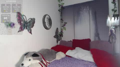 alix_kitty_ online show from 07/30/26, 10:53