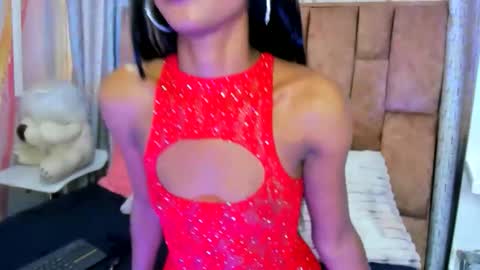 alix noa online show from 11/29/25, 07:50