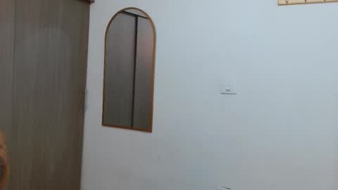 Snapshot of alixmartin1 chatting on 11/03/25, 12:35 alix online show from 11/03/25, 12:35