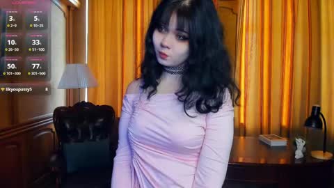Emily online show from 05/29/26, 07:50