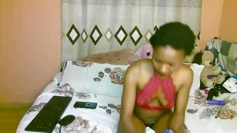 Snapshot of aliyah001 chatting on 10/09/25, 03:37 aliyah001 online show from 10/09/25, 03:37