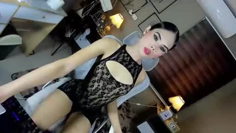 hello your lovely ALIYAH online show from 01/15/25, 03:33