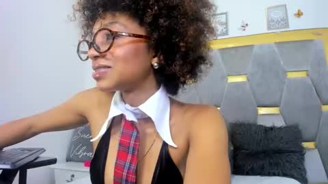 Snapshot of aliyahbrowns chatting on 01/13/26, 09:09 Aliyah... online show from 01/13/26, 09:09