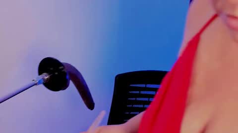 Snapshot of aliyahsstone chatting on 11/15/25, 11:51 Aliyahs stone online show from 11/15/25, 11:51