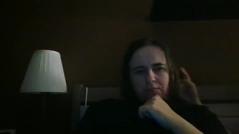 Snapshot of alize82 chatting on 11/09/25, 04:49 Marley online show from 11/09/25, 04:49