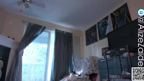 Snapshot of alizezaide chatting on 11/04/25, 09:47 Alize Zaide online show from 11/04/25, 09:47