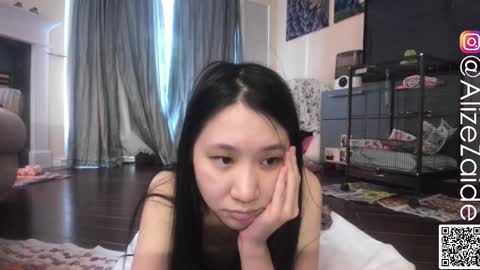 Snapshot of alizezaide chatting on 11/10/25, 09:36 Alize Zaide online show from 11/10/25, 09:36