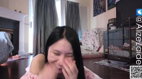 Snapshot of alizezaide chatting on 12/01/25, 08:47 Alize Zaide online show from 12/01/25, 08:47