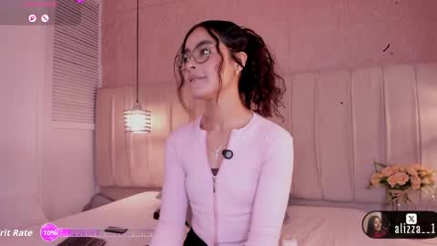 alizza_ online show from 04/30/26, 11:49