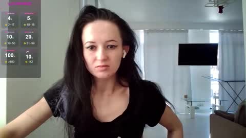 Snapshot of alkh_amare chatting on 10/31/25, 10:16 Amare online show from 10/31/25, 10:16