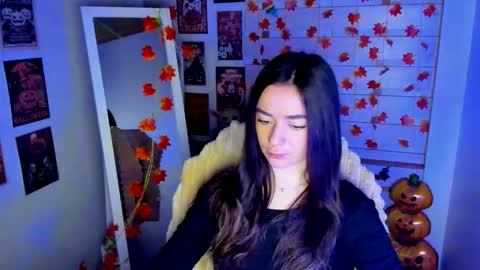 Allana online show from 11/23/25, 07:41
