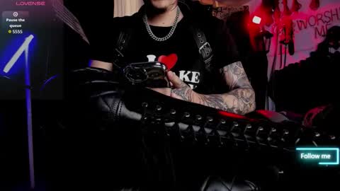   online show from 10/04/25, 02:59