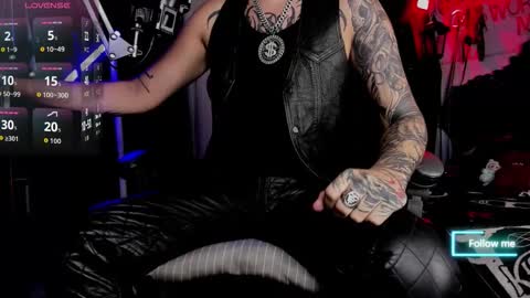   online show from 10/23/25, 11:57