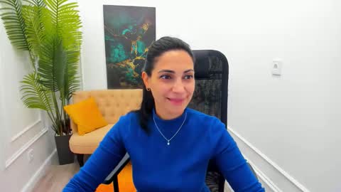 Snapshot of allayerty chatting on 11/14/25, 11:20 allayerty online show from 11/14/25, 11:20