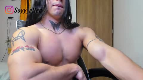 independent model 3 online show from 02/28/25, 04:21