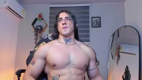 independent model 3 online show from 02/04/26, 01:44