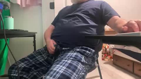 Snapshot of allergictochat chatting on 11/22/25, 04:06 Allergictolove online show from 11/22/25, 04:06