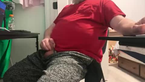 Snapshot of allergictochat chatting on 12/01/25, 05:51 Allergictolove online show from 12/01/25, 05:51