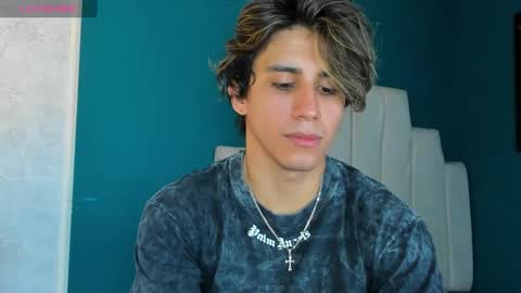 Snapshot of allexcano chatting on 09/26/25, 08:24 Allex online show from 09/26/25, 08:24