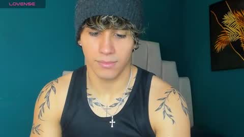 Snapshot of allexcano chatting on 09/28/25, 11:10 Allex online show from 09/28/25, 11:10