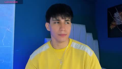 Snapshot of allexcano chatting on 10/12/25, 07:13 Allex online show from 10/12/25, 07:13