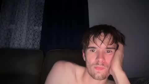 Snapshot of alleycat2001 chatting on 10/06/25, 02:09 alleycat2001 online show from 10/06/25, 02:09