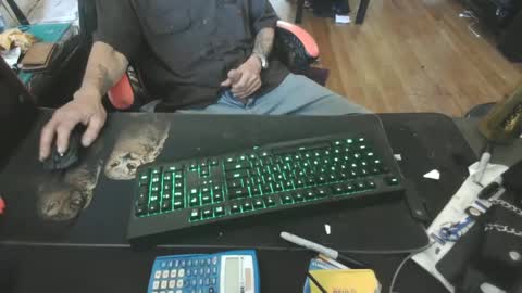 allhorny476 online show from 09/23/25, 07:17