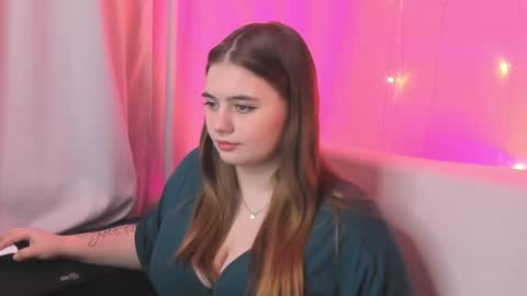 alli_aster online show from 01/31/25, 01:56