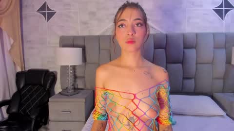 Snapshot of allicerosero chatting on 10/03/25, 04:53 Allice online show from 10/03/25, 04:53