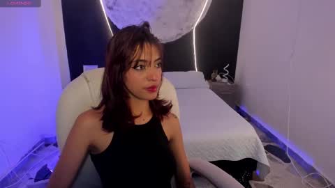 Snapshot of allicerosero chatting on 10/09/25, 04:32 Allice online show from 10/09/25, 04:32