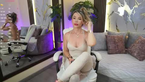 Allice  online show from 10/21/25, 07:25