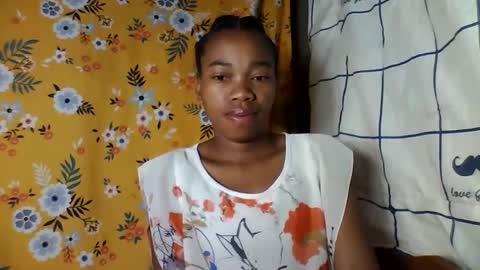 Snapshot of alliciax632770 chatting on 12/01/25, 11:54 alliciax632770 online show from 12/01/25, 11:54