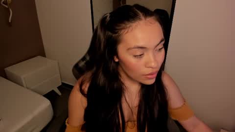 Snapshot of allie_bruce chatting on 07/09/26, 07:51 A L L I E online show from 07/09/26, 07:51