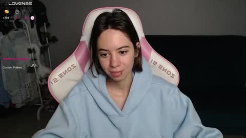 alice online show from 10/05/25, 11:57