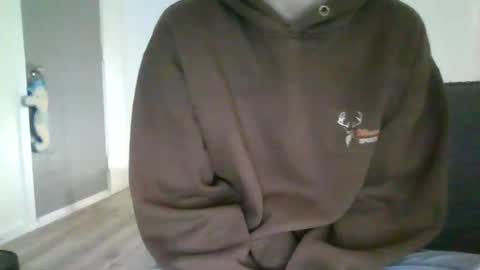 alliebearx online show from 01/11/25, 11:02