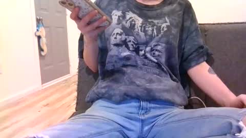 alliebearx online show from 01/17/25, 01:57