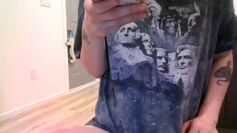 alliebearx online show from 01/17/25, 05:00