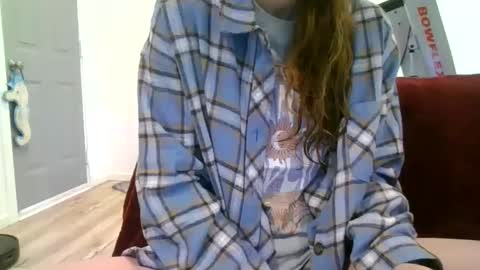 alliebearx online show from 01/23/25, 05:10
