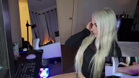 Allie Fyre online show from 10/22/25, 02:34