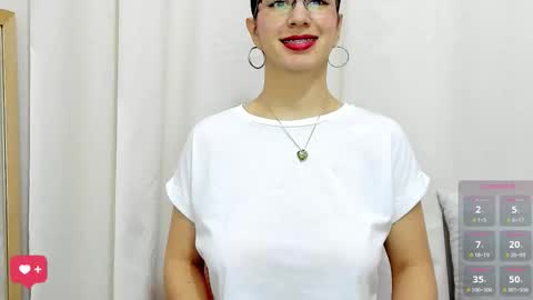 Snapshot of allison0724 chatting on 11/12/25, 11:03 online show from 11/12/25, 11:03