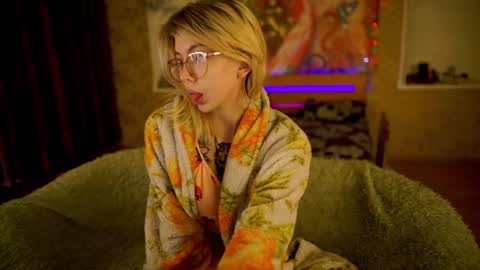 Allison online show from 02/15/25, 11:36